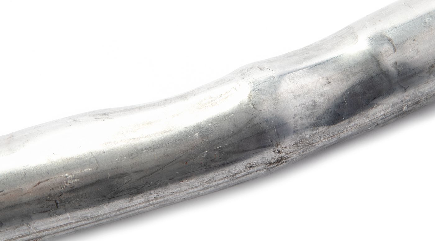 Auspuffverbindungsrohr
Exhaust link pipe
Tuyau d'échappement
Ru