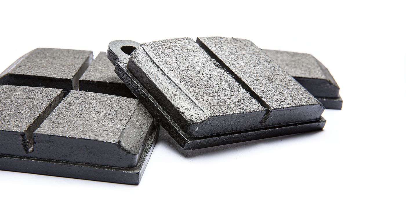 Bremsbeläge
Brake pads
Plaquettes de frein
Okładziny hamulcowe