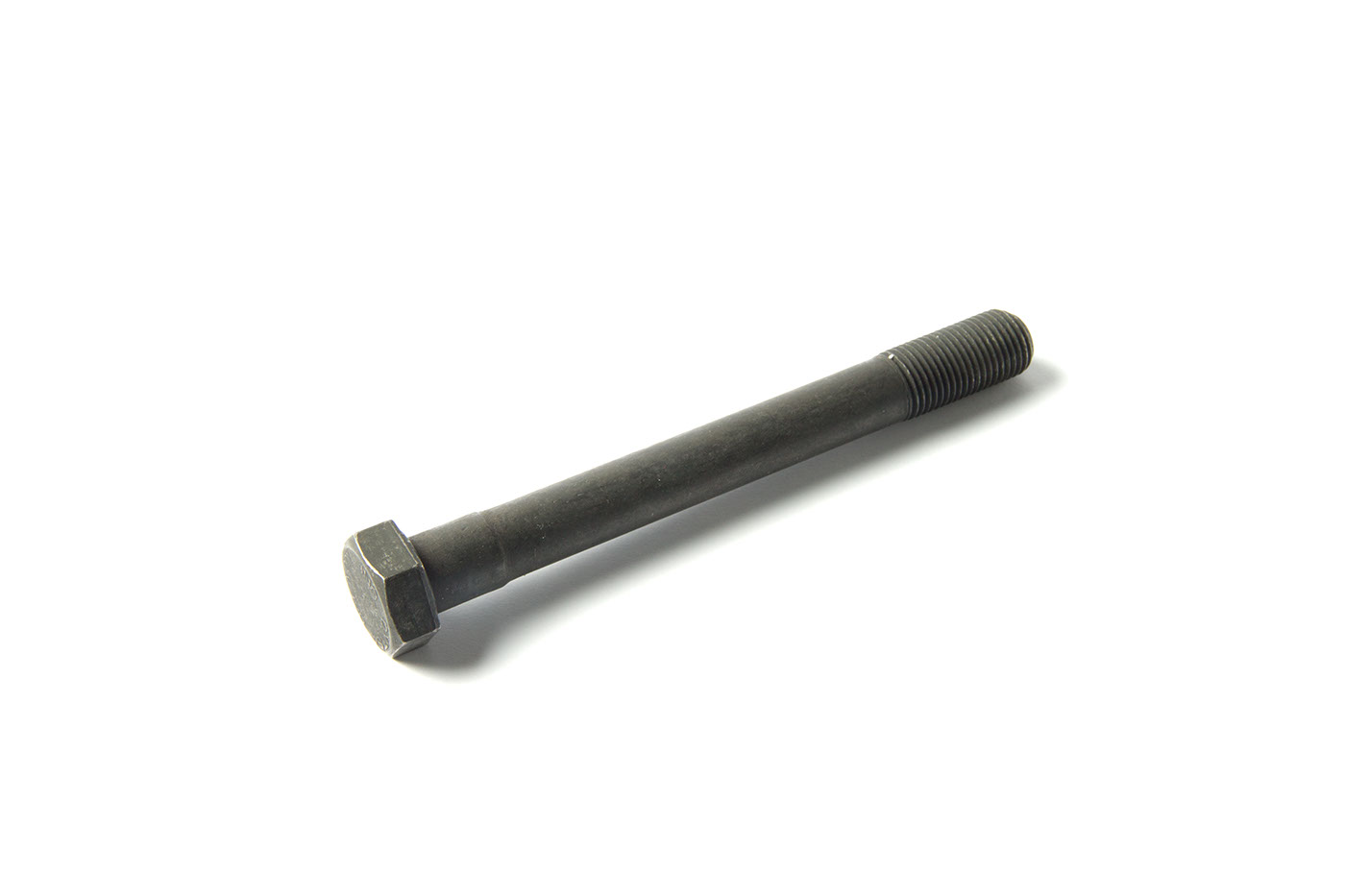 Zylinderkopfbolzen
Cylinder head bolt
Boulons de culasse