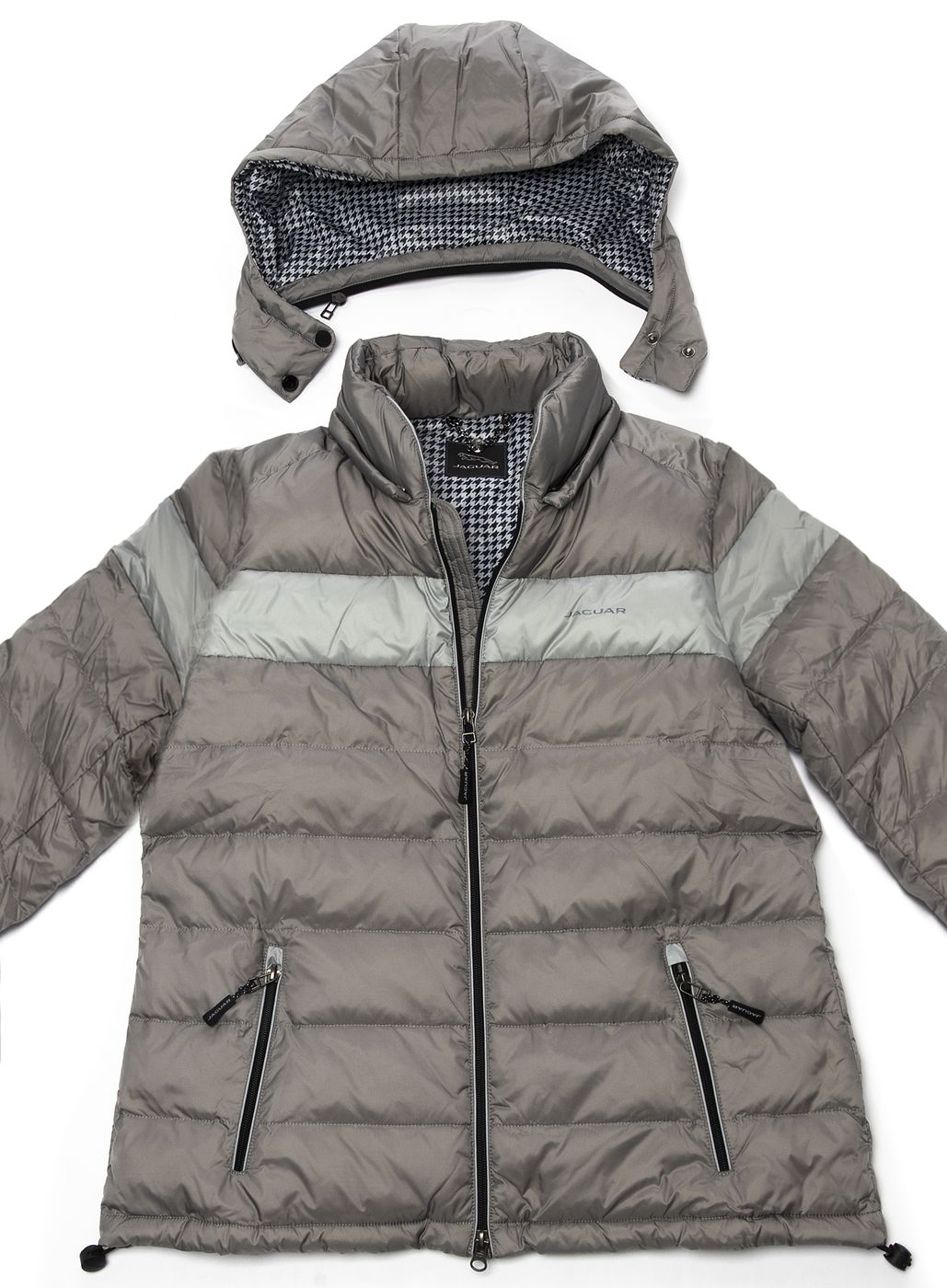 Daunenjacke
Down jacket
Doudoune