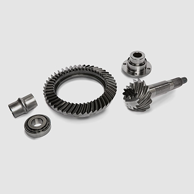 Axle casing, differential and propshaft