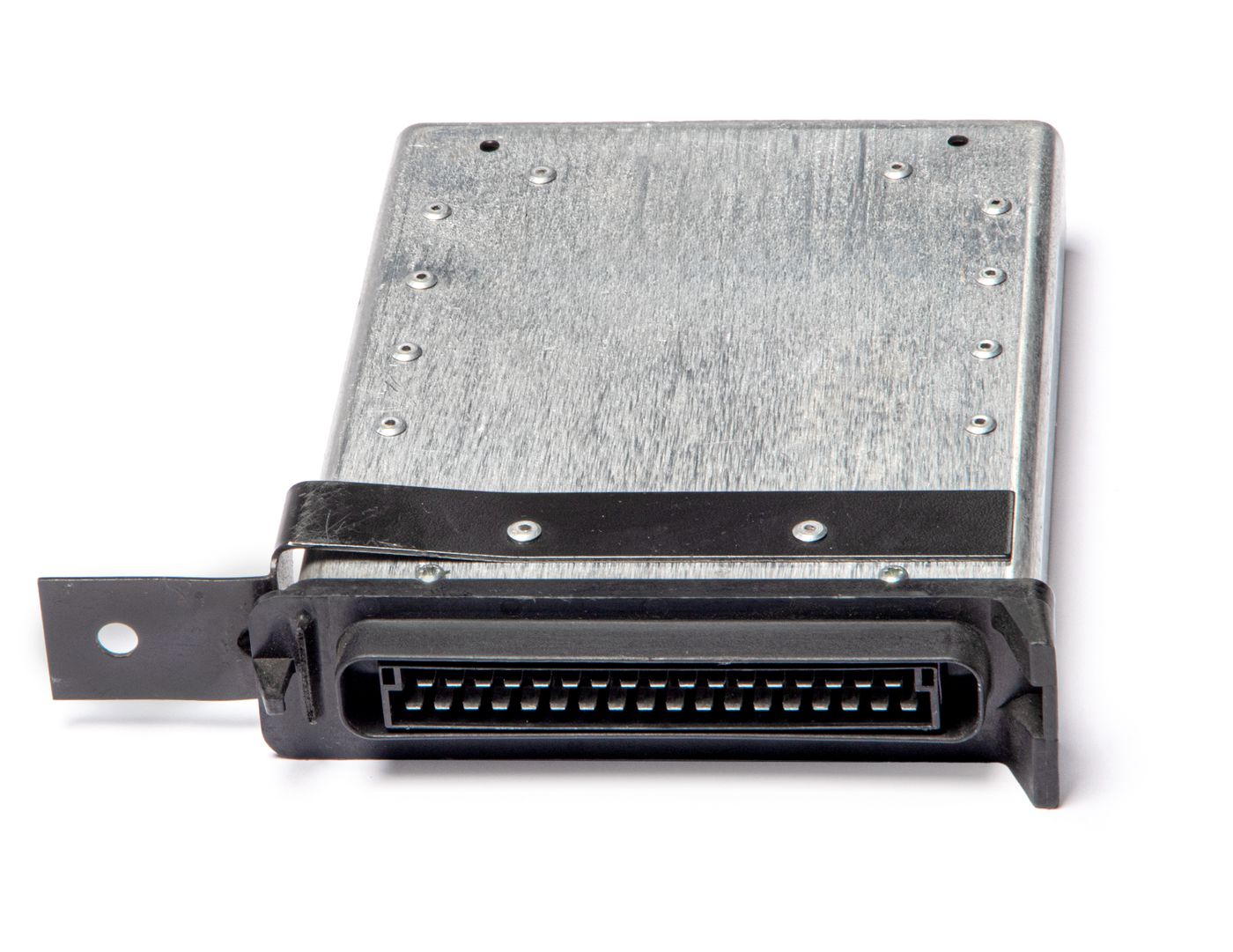 Steuergerät
Electronic control unit
Appareil de commande
Aparat