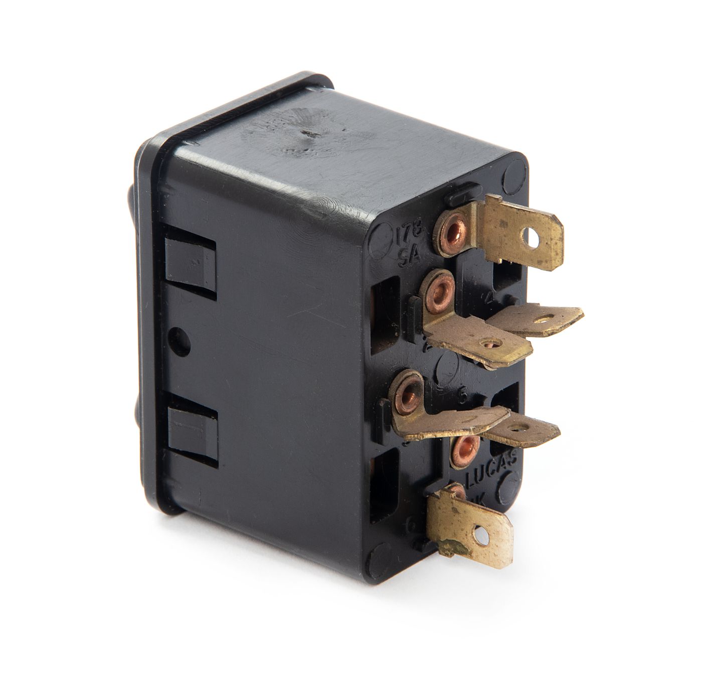 Wippschalter
Rocker switch
Interrupteur basculeur
Interruptor em