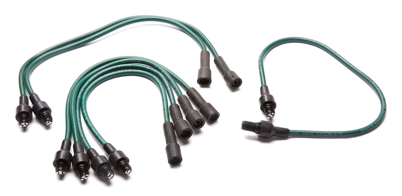 Zündkabelsatz
Ignition lead set
Faisceau de câbles d'allumage
