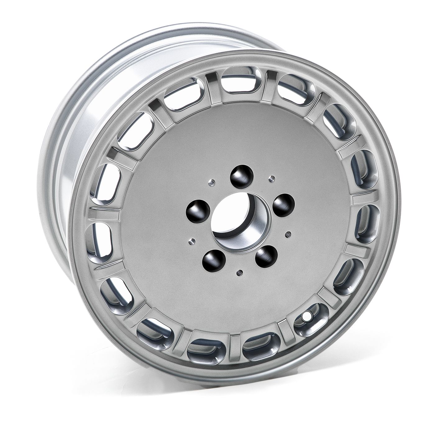 Leichtmetallrad
Alloy wheel
Jante en alliage
Felgi z lekkich met