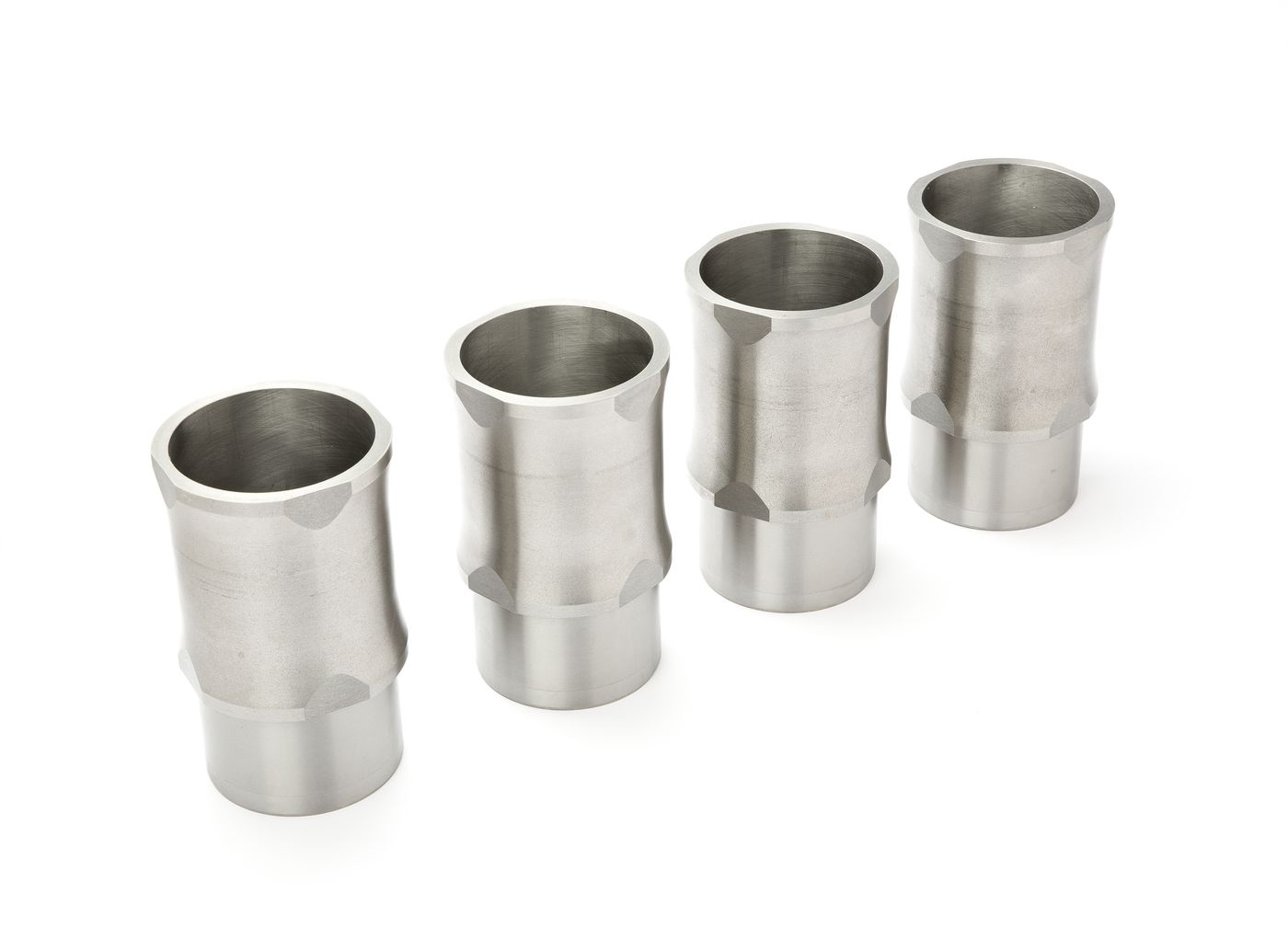 Zylinderlaufbuchsen
Cylinder liner set
Jeu de chemises de cylind