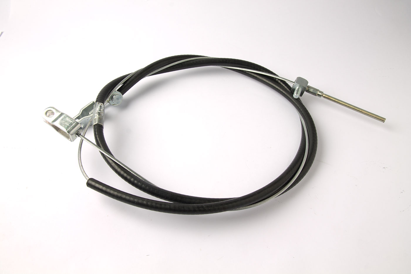 Handbremsseil
Handbrake cable
Câble de frein à main
Cable d
