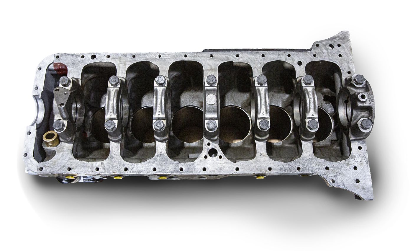 Motorblock
Cylinder block
Bloc-moteur
Motorblok
Bloque Motor
Blo