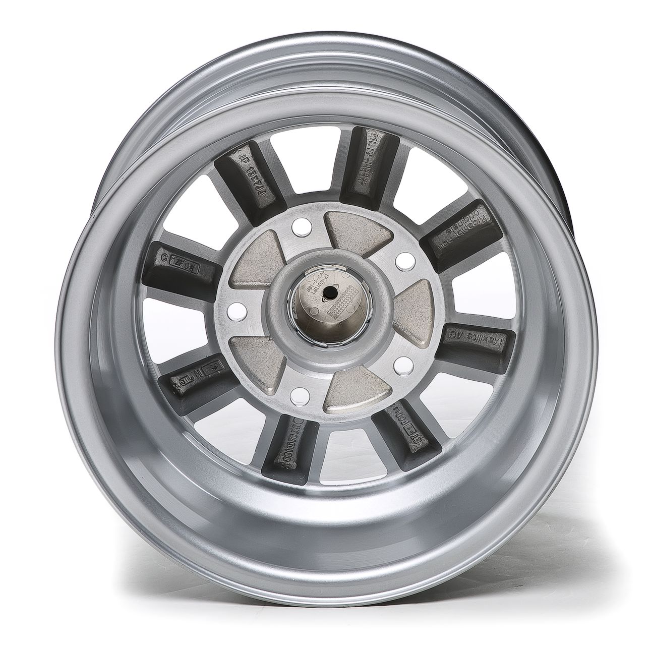 Leichtmetallrad
Alloy wheel
Jante en alliage
Felgi z lekkich met