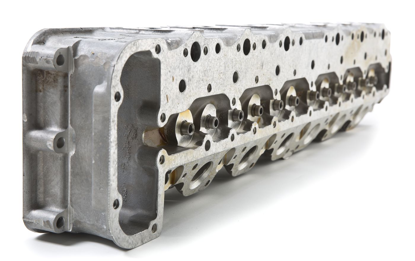 Zylinderkopf
Cylinder head
Culasse
Głowica cylindrowa
Cylinderk