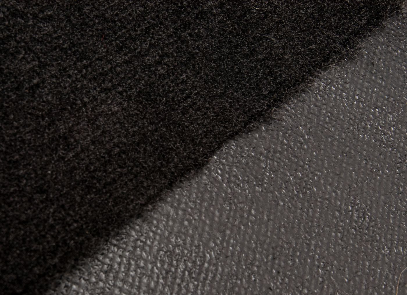 Teppichsatz Kofferraum
Boot carpet set
Set de moquettes du coffr