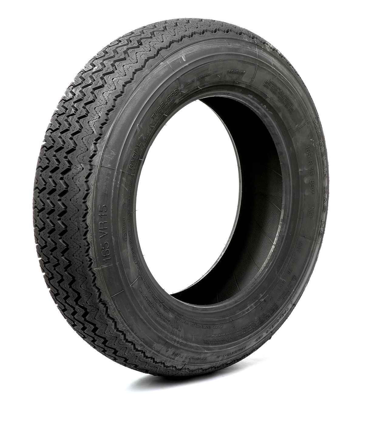 Reifen
Tyre
Pneu
Band
Neumático
Pneumatici
Pneu