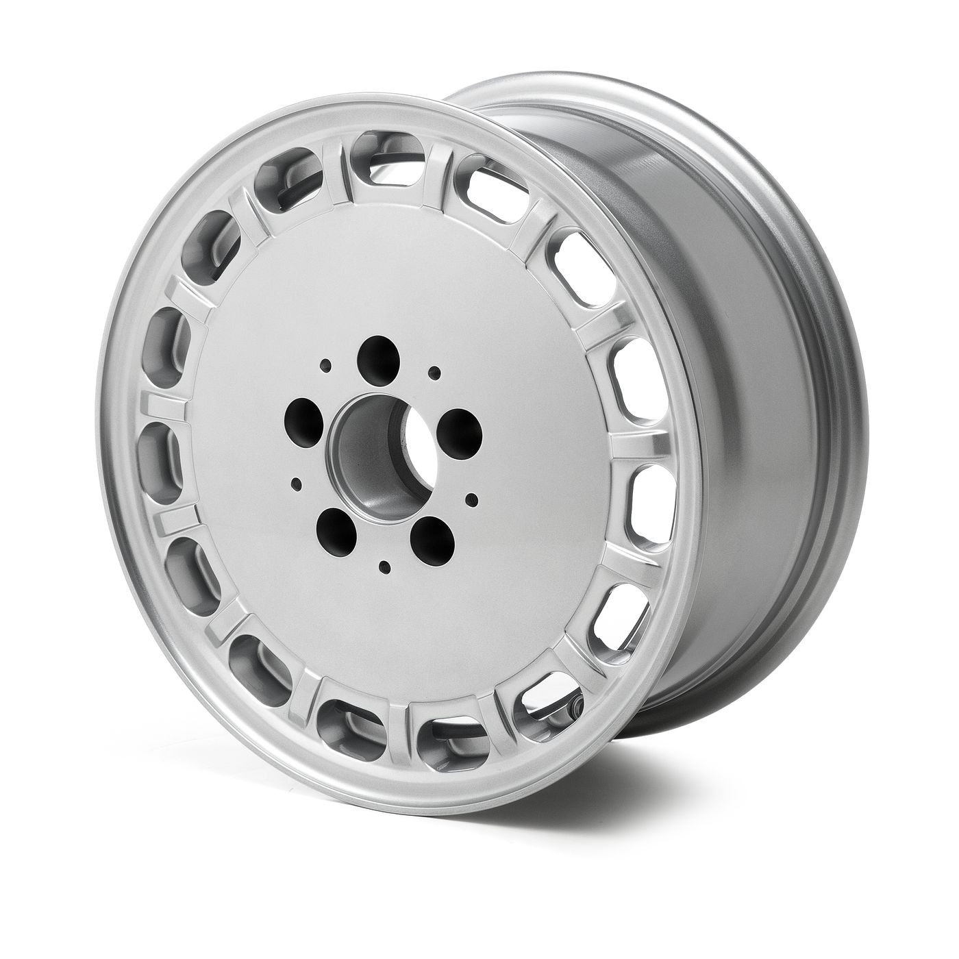 Leichtmetallrad
Alloy wheel
Jante en alliage
Felgi z lekkich met