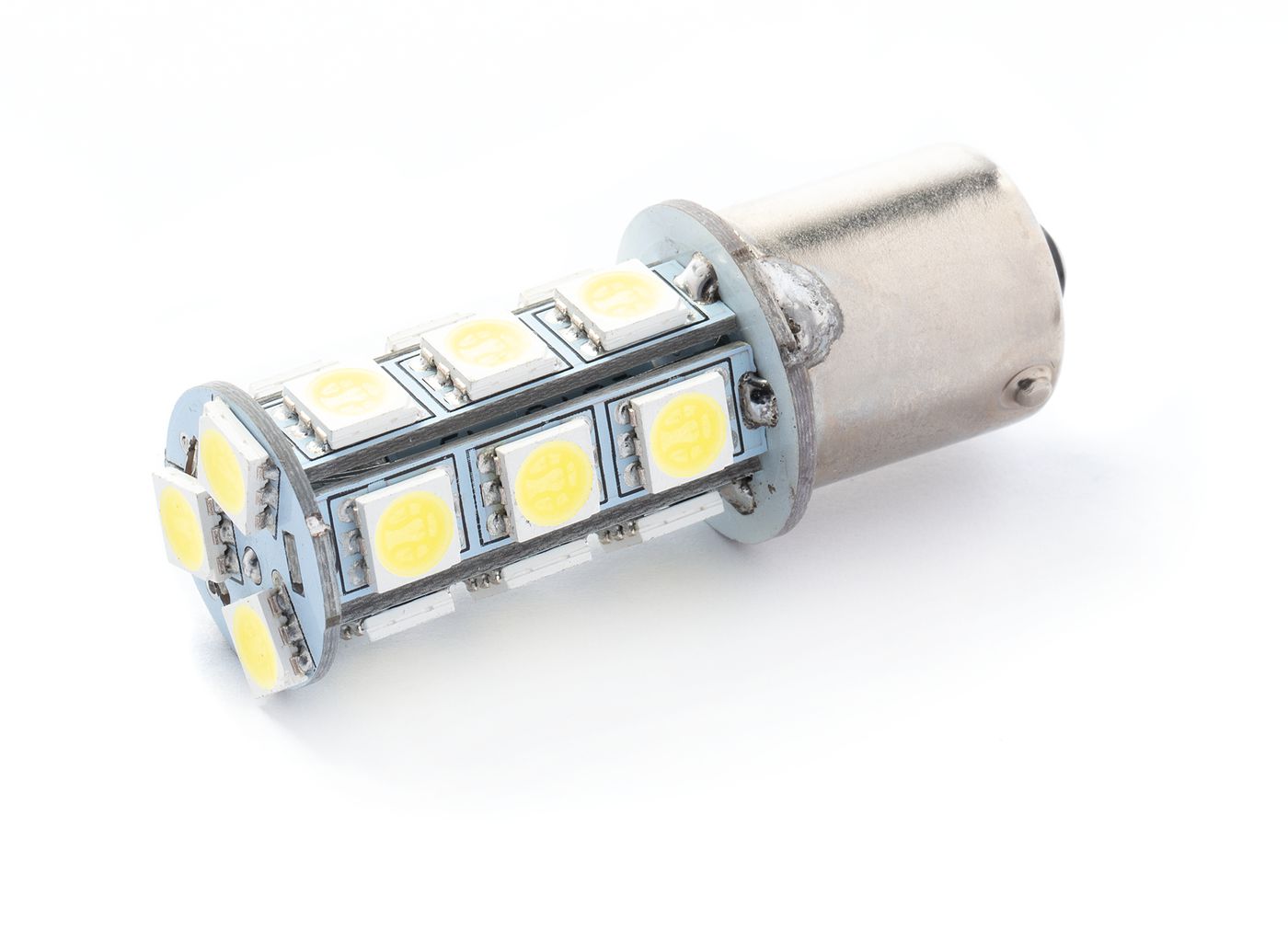 LED-Leuchte
LED lamp
Lampe à diode électroluminescente (DEL)
L