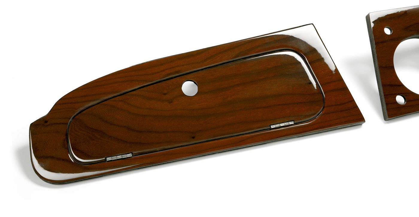 Holz-Armaturenbrett
Wood dashboard
Tableau de bord en bois
Drewn