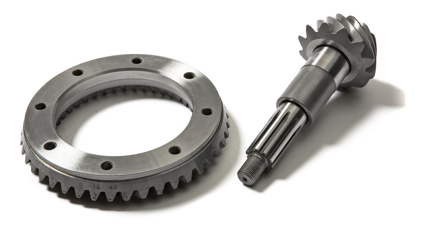 Teller- und Kegelrad
Crown wheel and pinion
Couple conique (pign