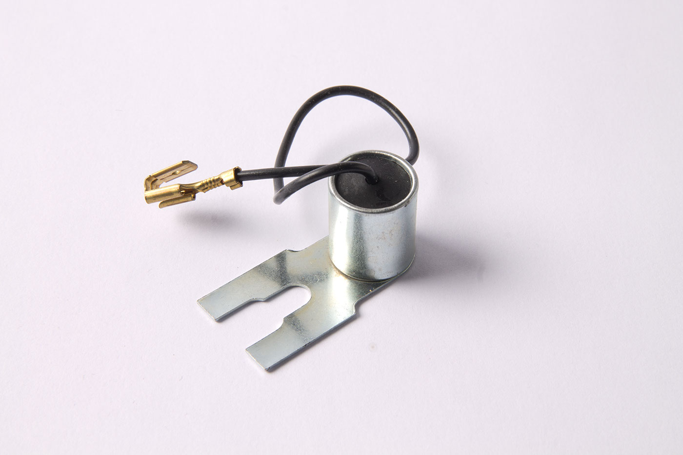 Entstörkondensator
Suppression capacitor
Condensador antipar
