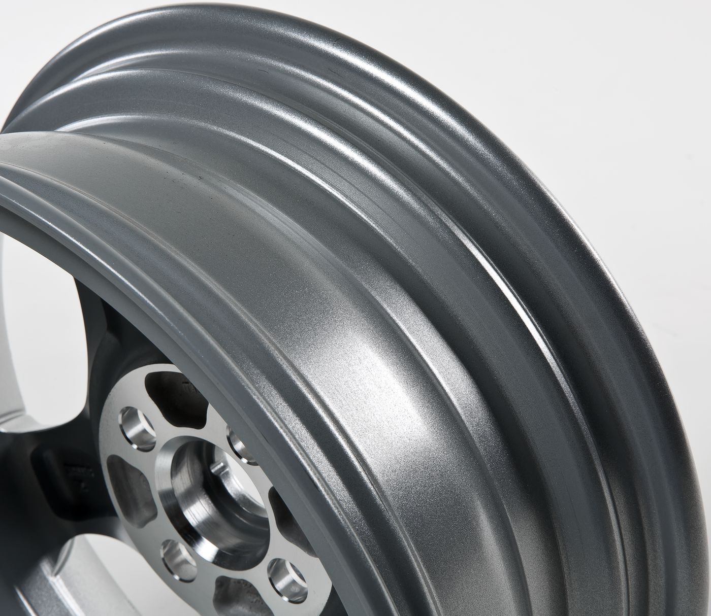 Leichtmetallrad
Alloy wheel
Jante en alliage
Felgi z lekkich met