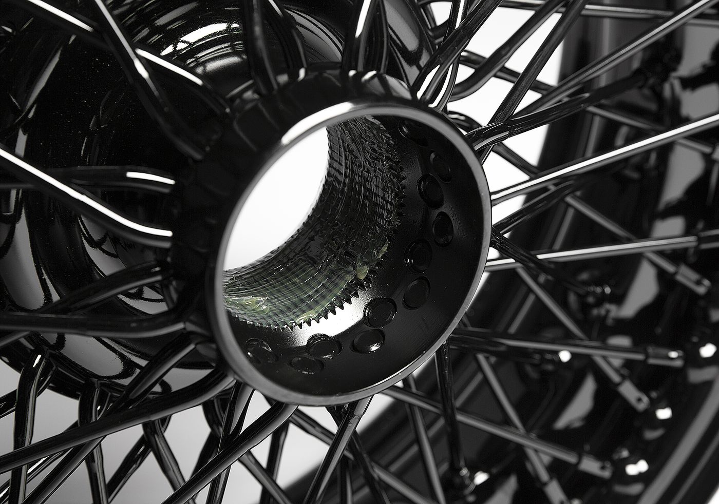 Speichenrad
Wire wheel
Roue à rayons
Koła szprychowe
Spaakwiel