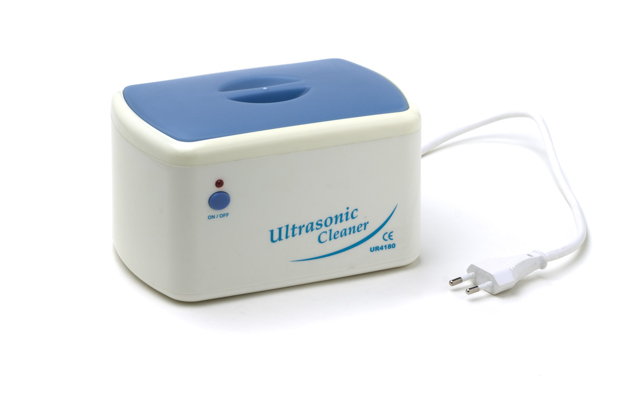 Ultraschall-Reinigungsgerät