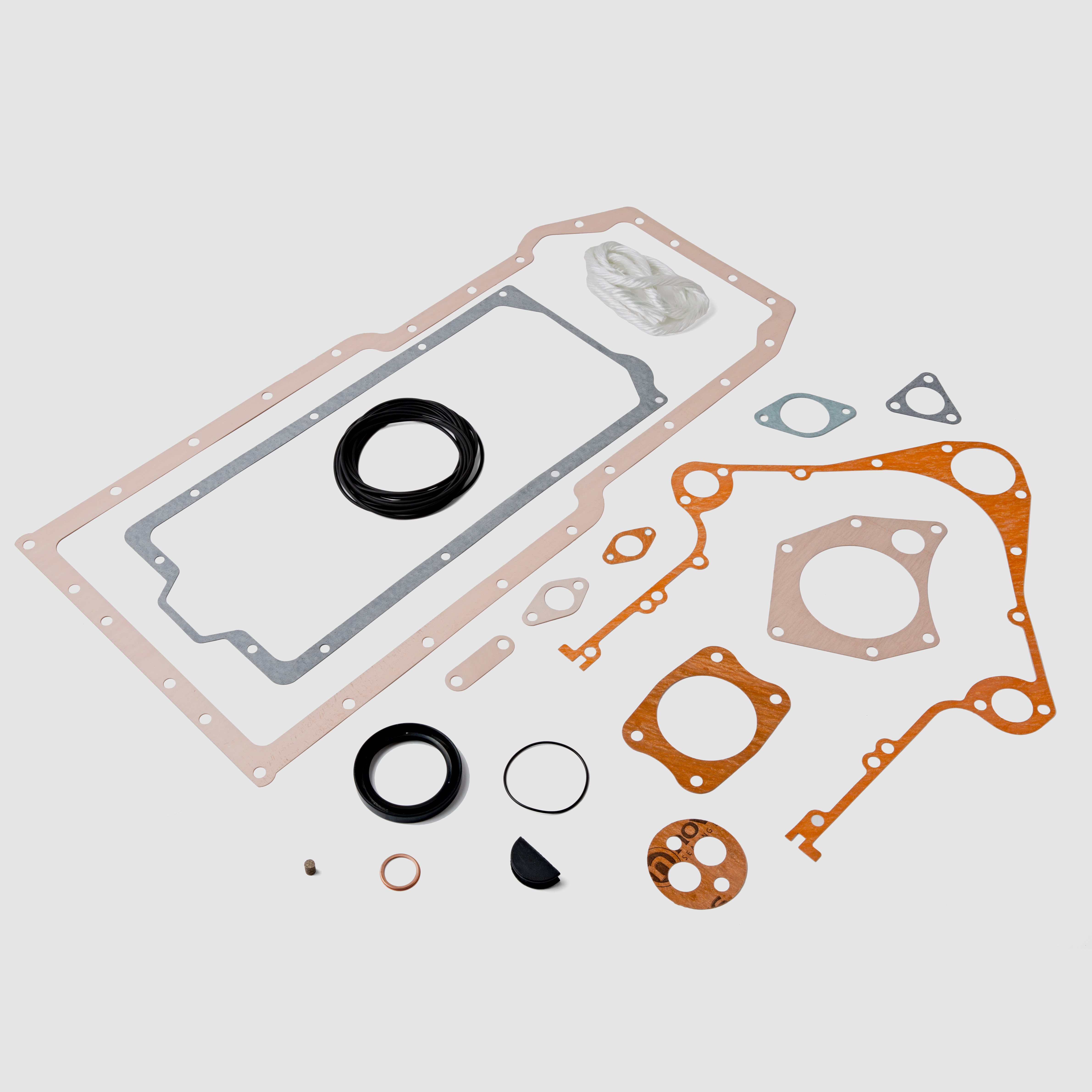 Cylinder block, camshaft and crankshaft - 8 cylinder models