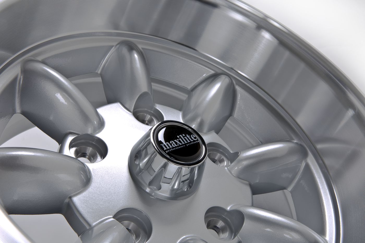 Leichtmetallrad
Alloy wheel
Jante en alliage
Felgi z lekkich met