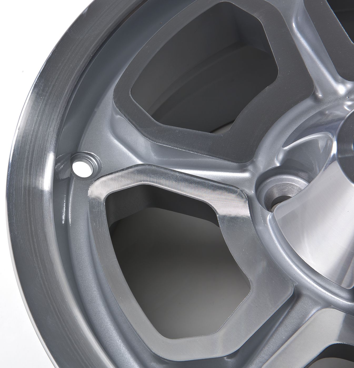 Leichtmetallrad
Alloy wheel
Jante en alliage
Felgi z lekkich met