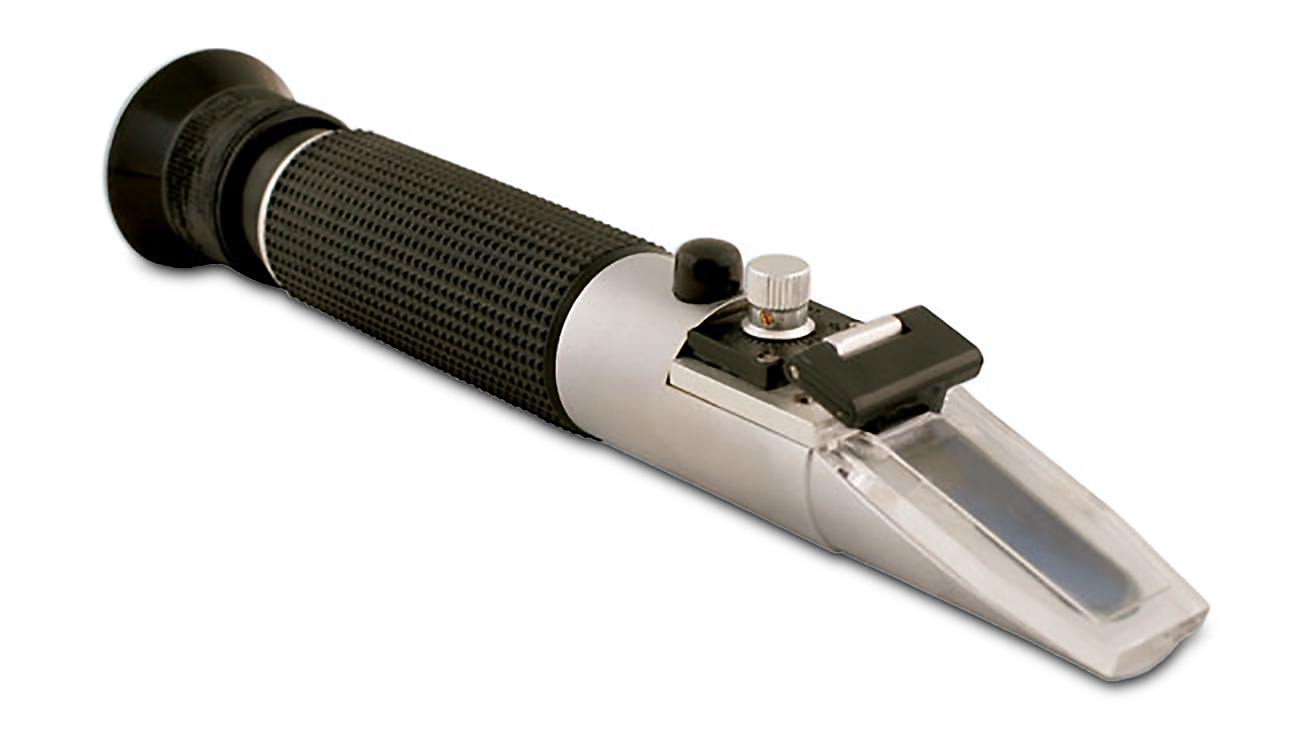 Refractometer