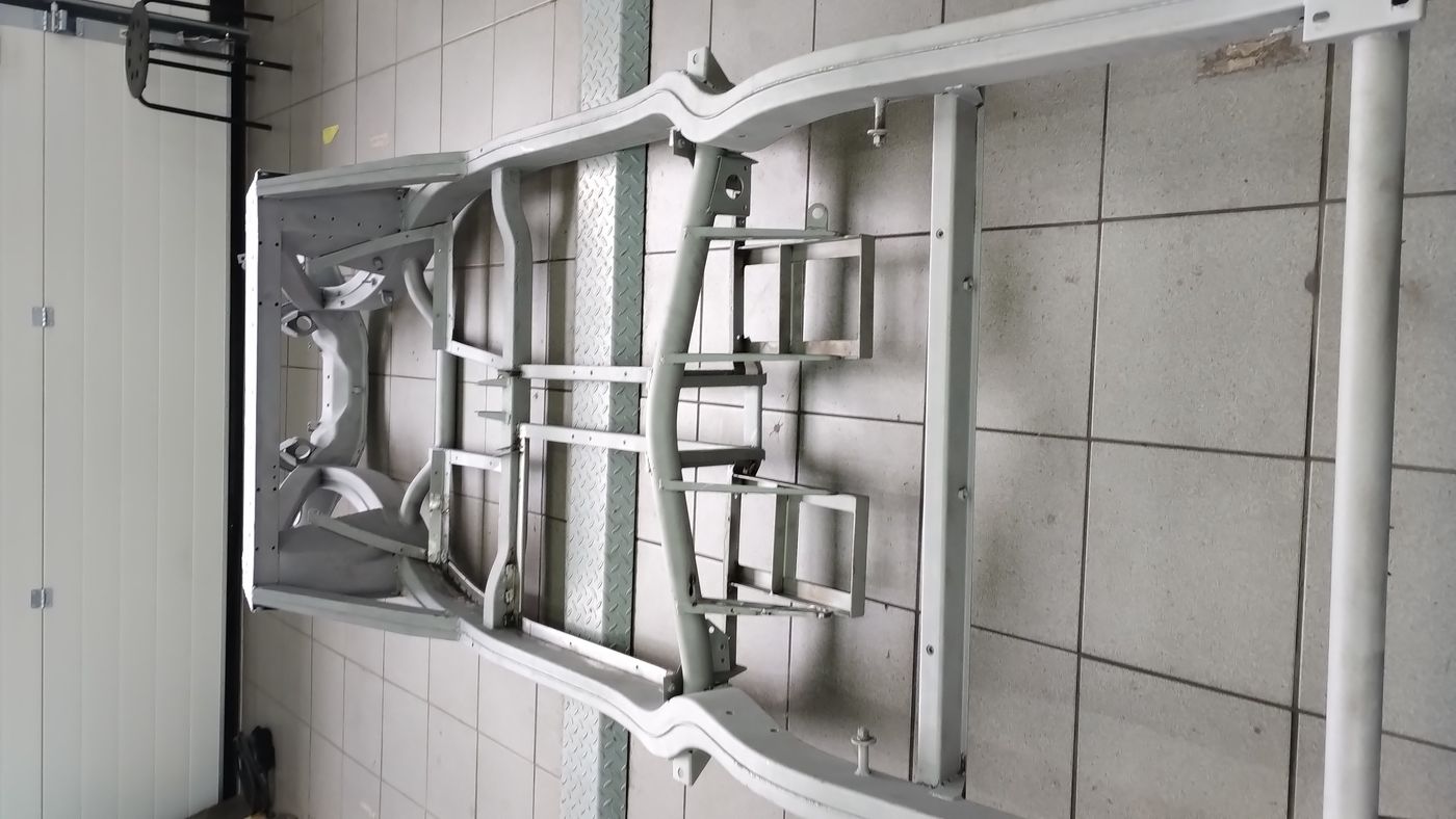 Fahrzeugrahmen
Chassis frame
Cadre
Rama
Frame
Bastidor
Telaio ve
