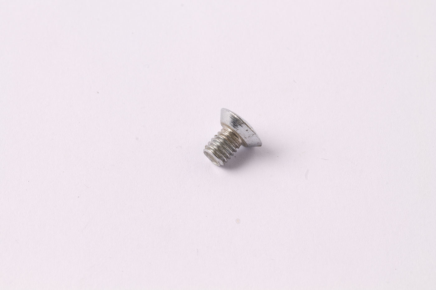 Senkkopfschraube
Countersunk screw
Vis à tête fraisée
Torn