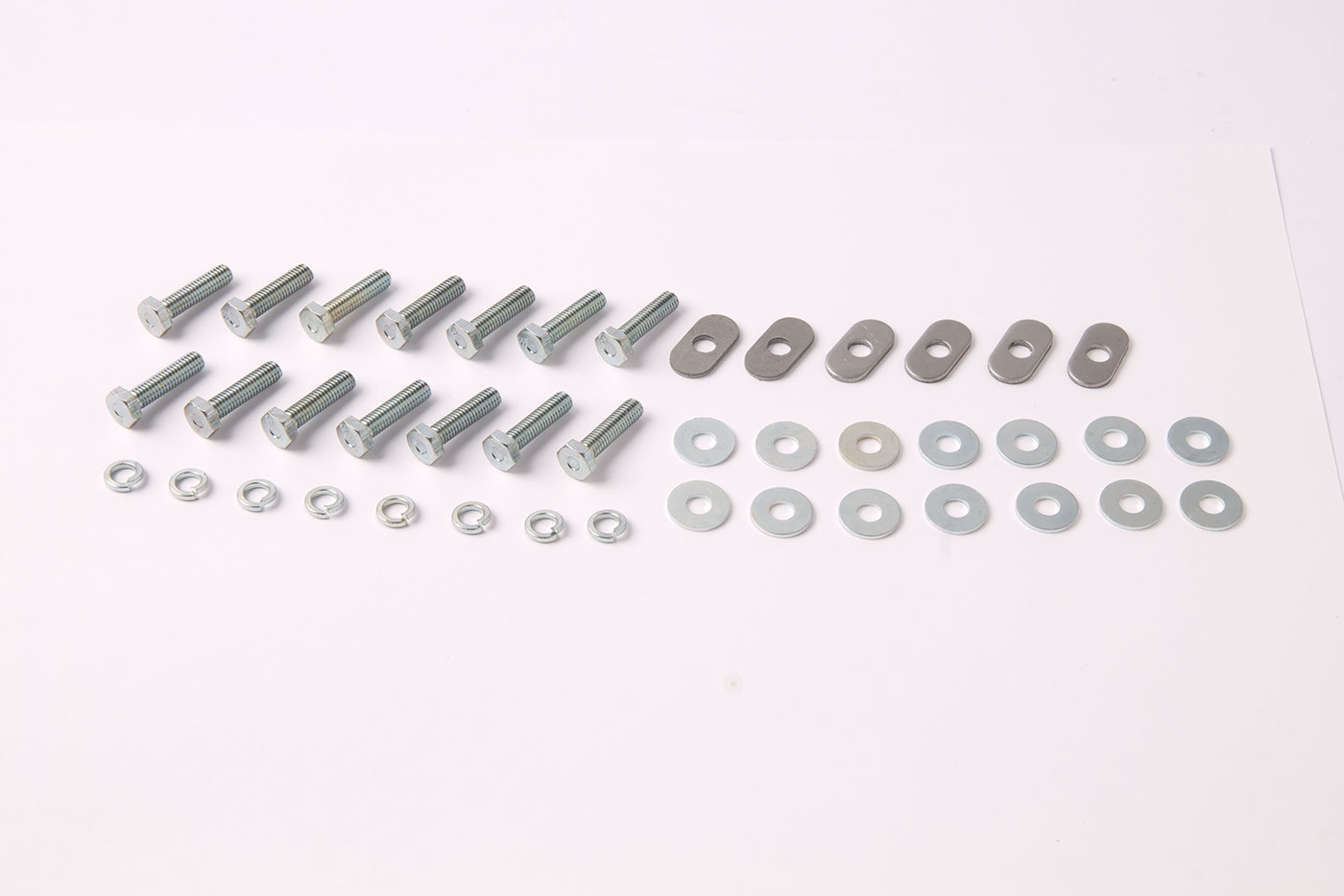 Anbausatz
Fitting kit
Kit de montage
Conjunto de modulos