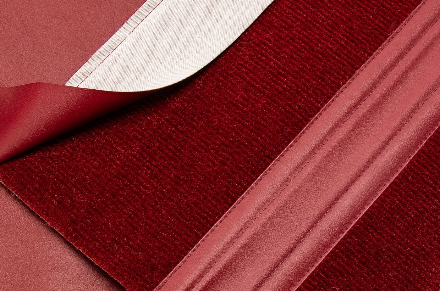 Vinylbezüge
Vinyl material
Recouvrement en vinyl
Fundas de vini