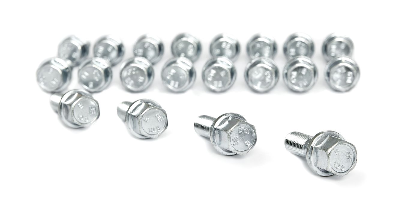 Satz Radbolzen
Wheel studs
Boulons de roue
Set di bulloni per ru