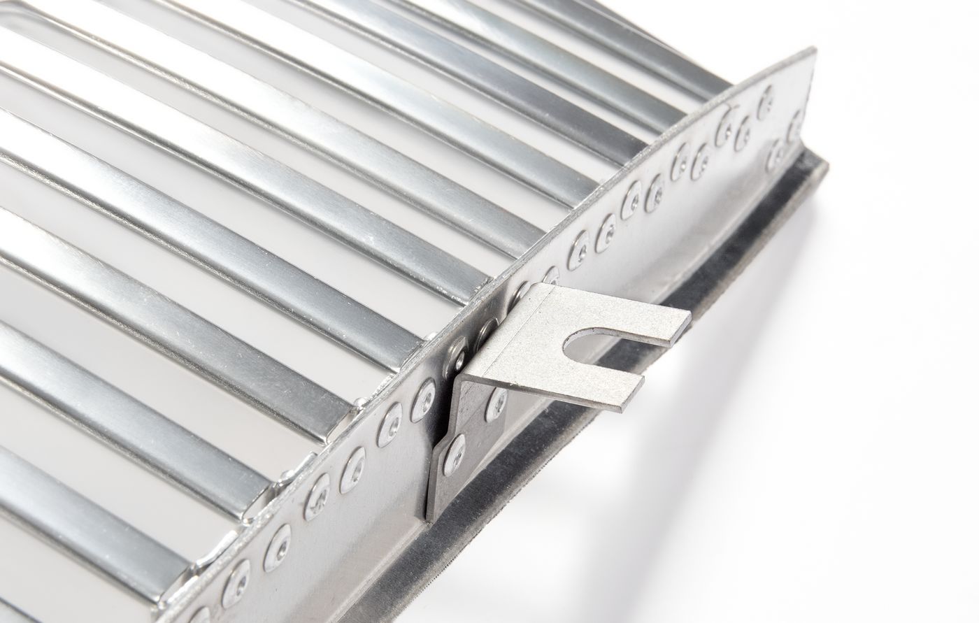 Gitter Kühlergrill
Radiator grille panel
Grille de calandre
Rad
