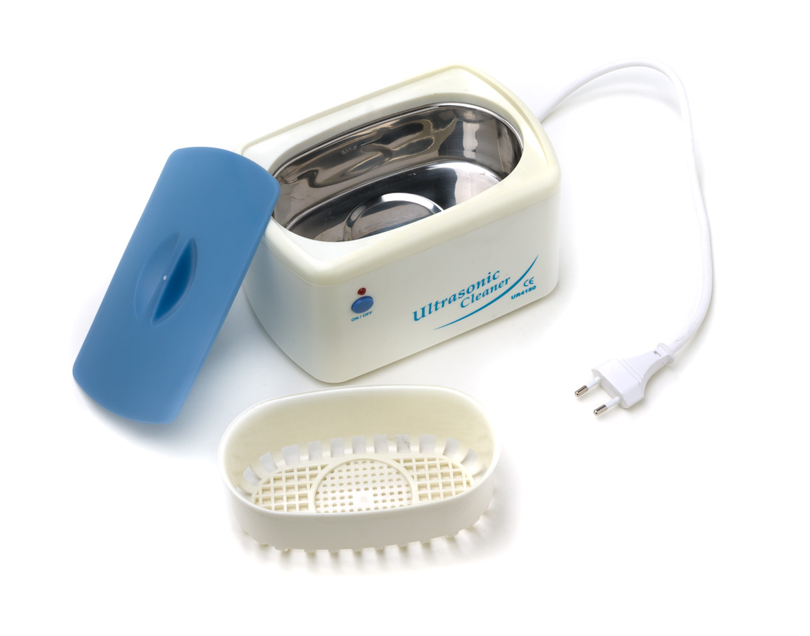 Ultraschall-Reinigungsgerät