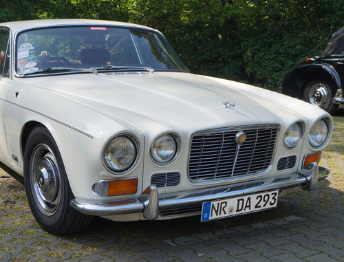 Jaguar XJ6 série I-III et Daimler Sovereign série I-III (1968-1987)