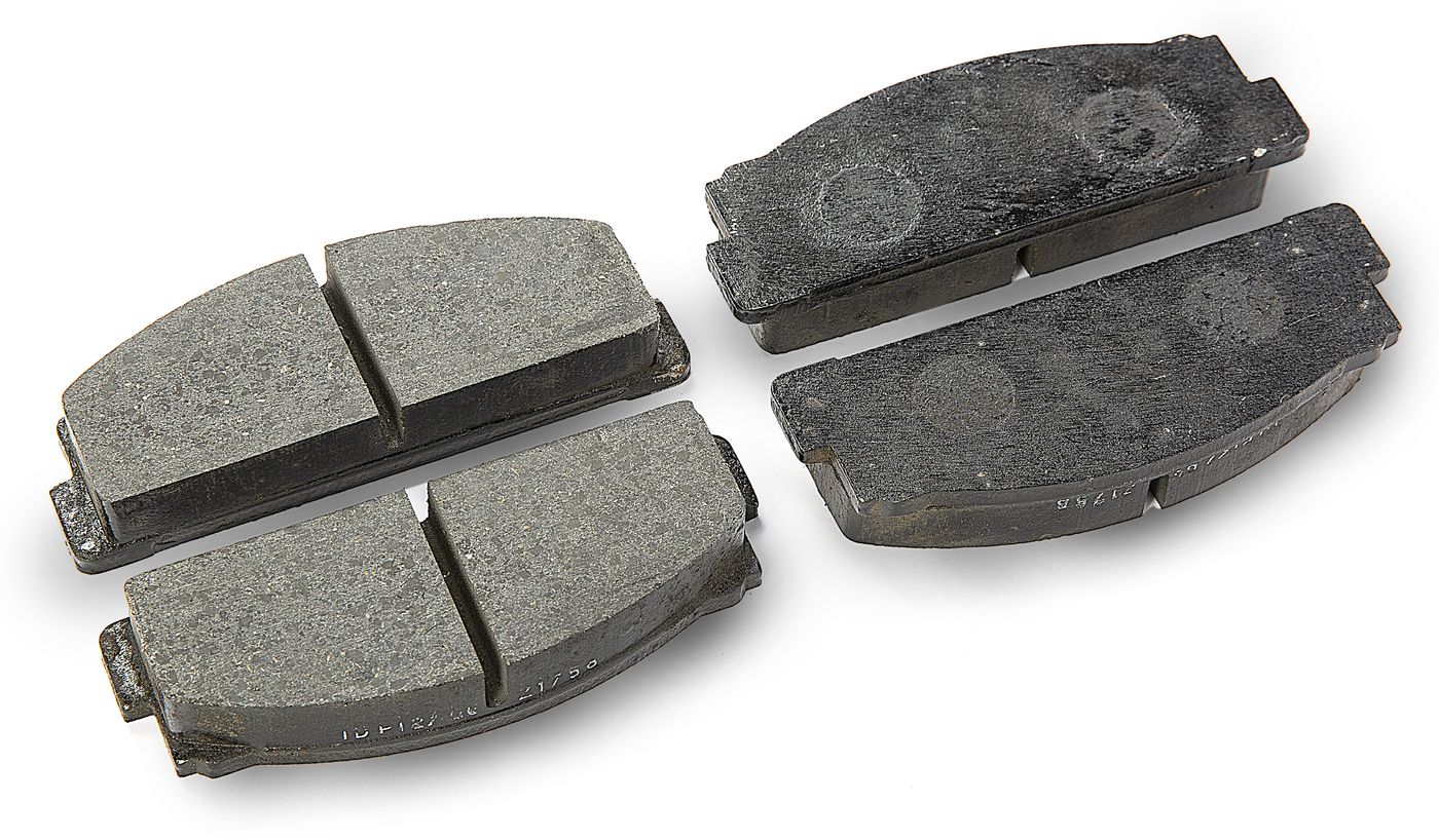 Bremsbeläge
Brake pads
Plaquettes de frein
Okładziny hamulcowe