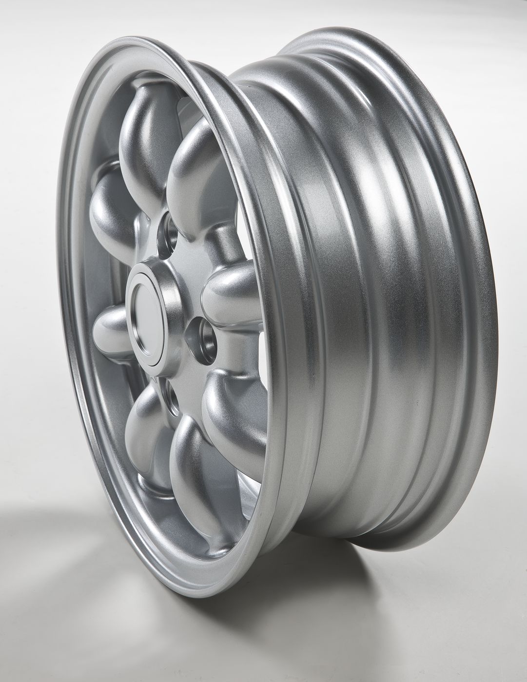 Leichtmetallrad
Alloy wheel
Jante en alliage
Felgi z lekkich met