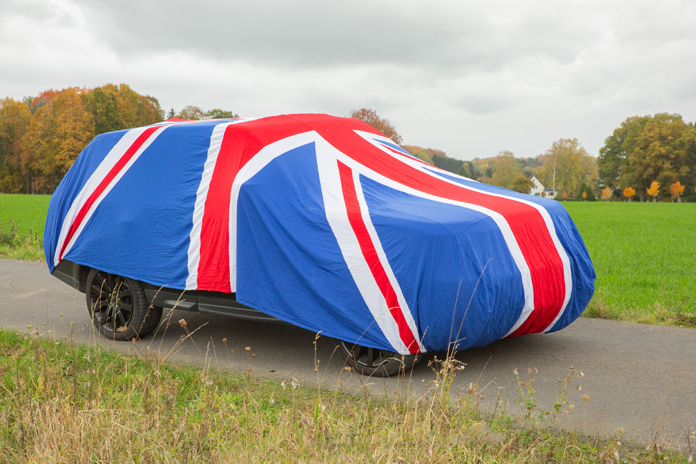 Car Cover
Car cover
Housse de protection
Pokrowiec
Car cover
Fun