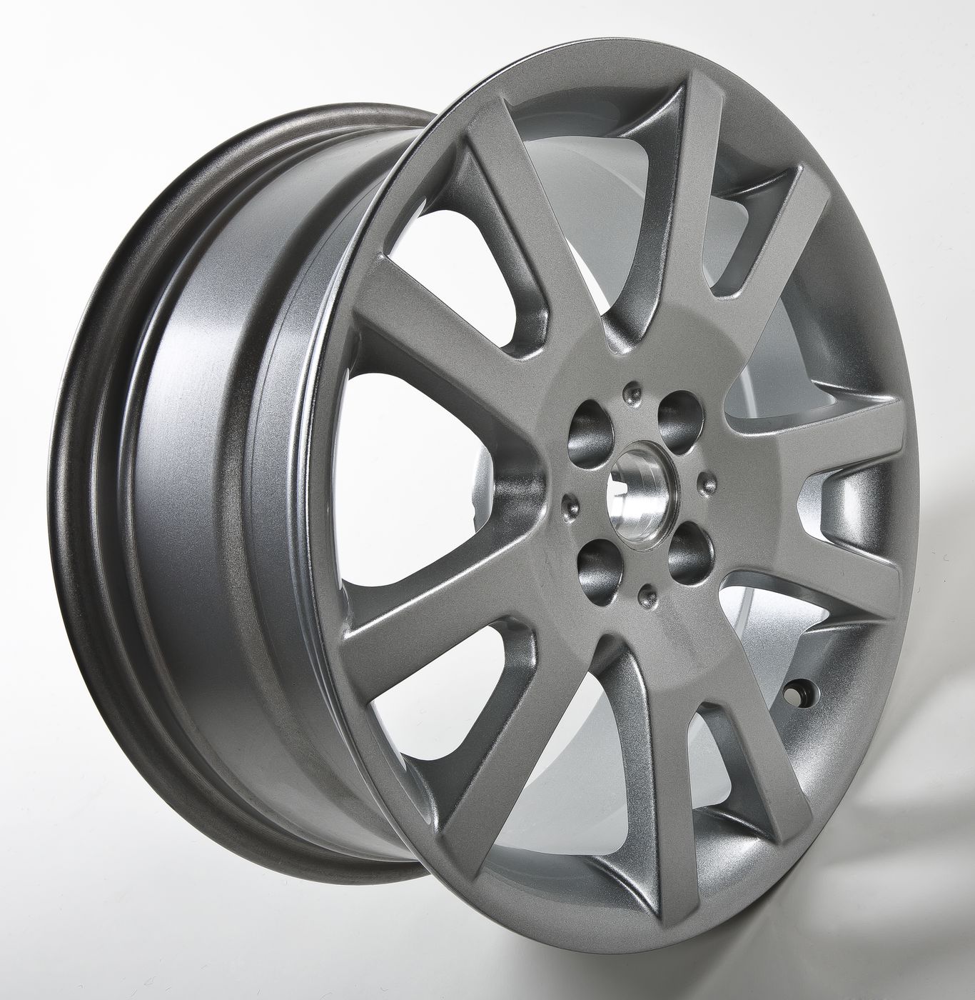 Leichtmetallrad
Alloy wheel
Jante en alliage
Felgi z lekkich met