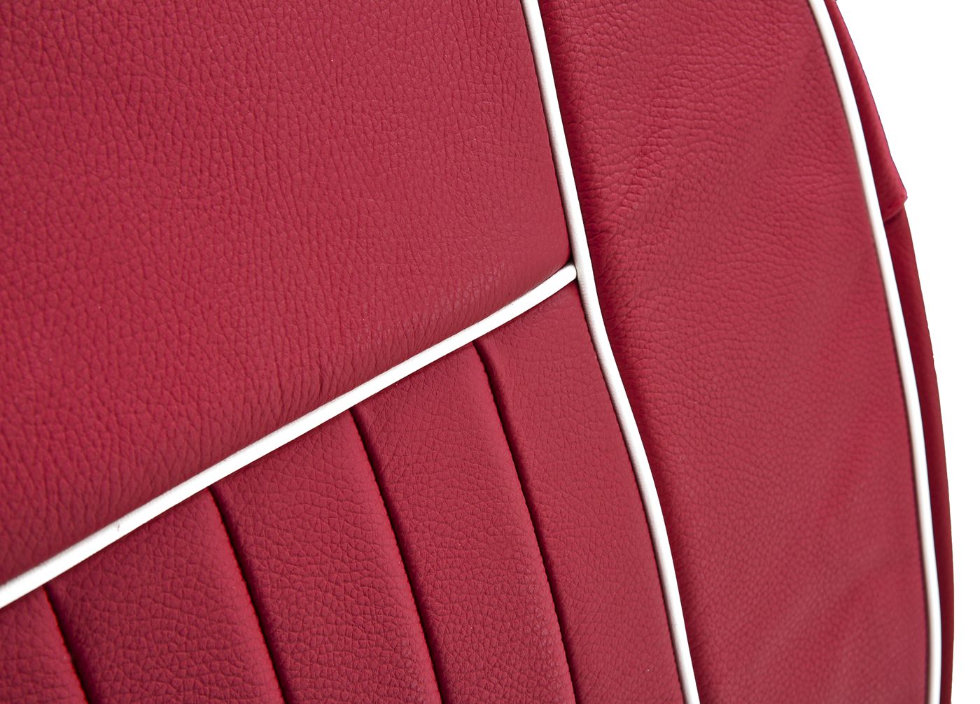 Ledersitzbezüge
Leather seat covers
Housses de siège en cuir
L