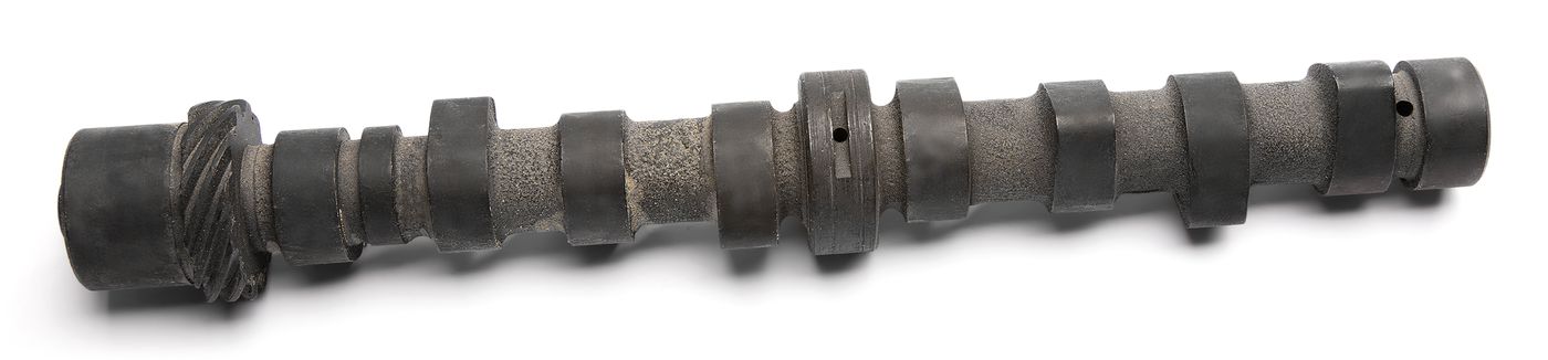 Nockenwelle
Camshaft
Arbre à cames
Wał rozrządu
Nokkenas
Árb