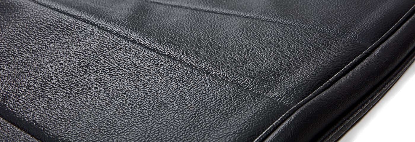 Ledersitzbezüge
Leather seat covers
Housses de siège en cuir
L