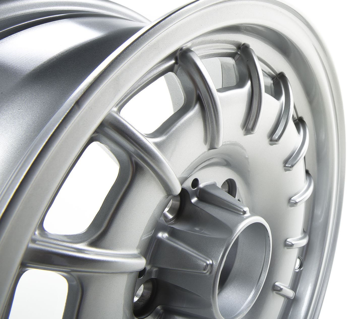 Leichtmetallrad
Alloy wheel
Jante en alliage
Felgi z lekkich met