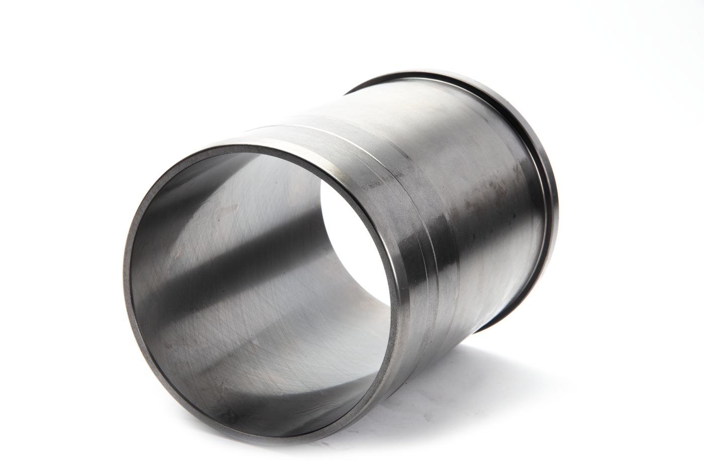 Zylinderlaufbuchse
Cylinder liner
Chemises de culasse
Camisa del