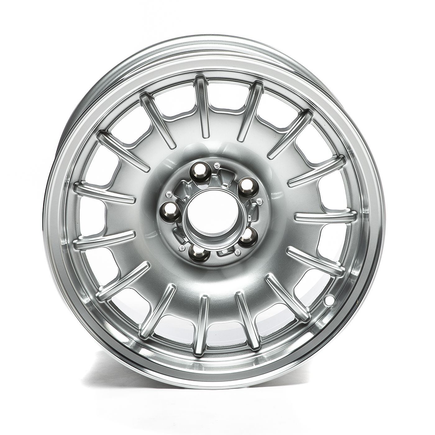 Leichtmetallrad
Alloy wheel
Jante en alliage
Felgi z lekkich met