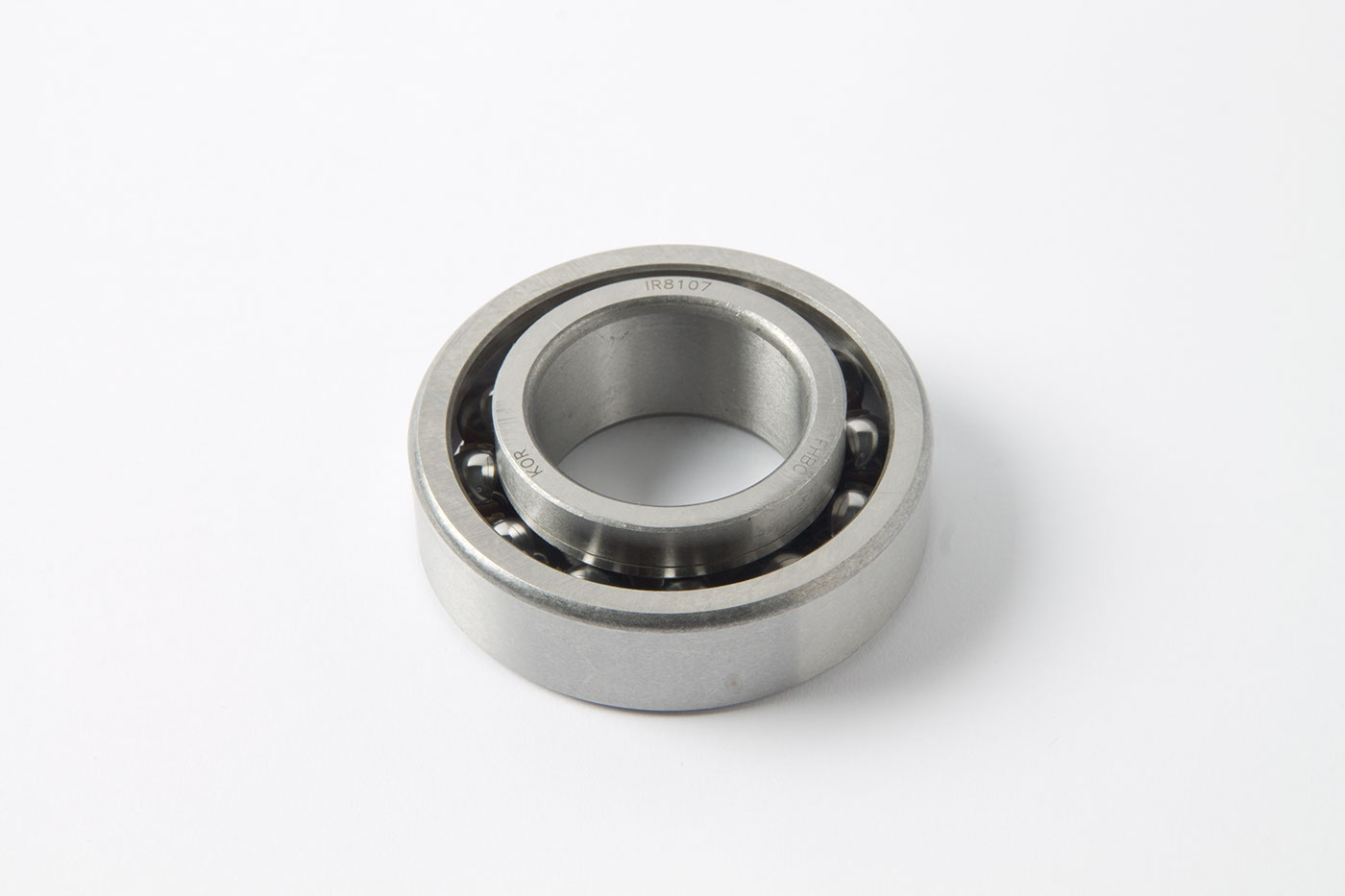 Radlager
Wheel bearing
Roulement de roue
Cargador de ruedas 