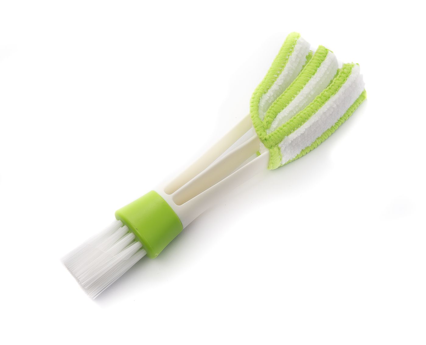 Reinigungspinsel
Cleaning brush
Pinceau de nettoyage
Pincel de l