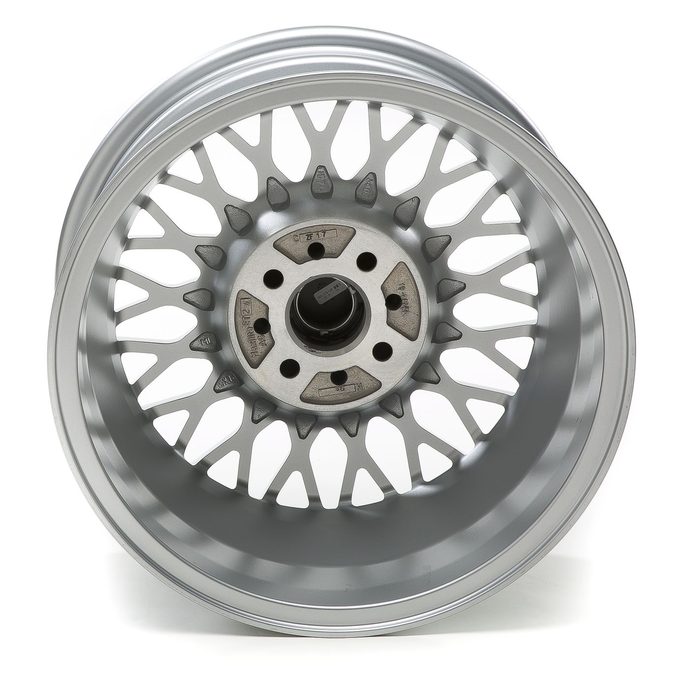 Leichtmetallrad
Alloy wheel
Jante en alliage
Felgi z lekkich met