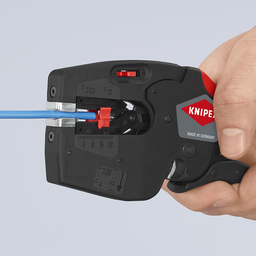 Elektriker-Multiwerkzeug
Multi-Tool for Electricians
Outil multi